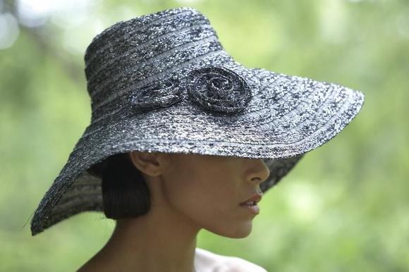 Gabie hat 025