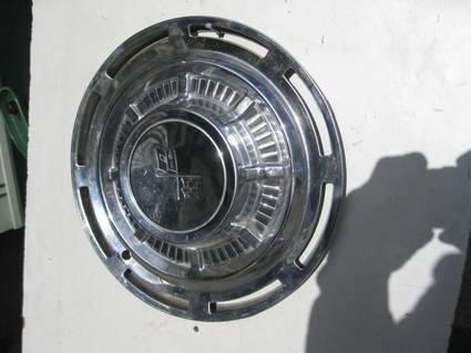 1959 CHEVROLET HUBCAPS