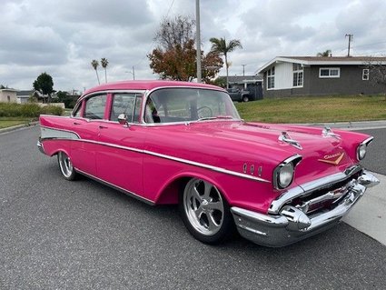 1957 Chevy Bel Air 500 Miles on Build 454 GM