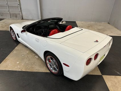 2004 Chevrolet Corvette