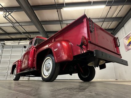 1956 Ford F-100 Pickup