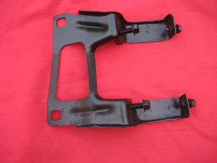1969-72 Pontiac GTO Steering Column Mounting Brkt