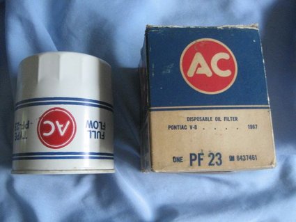 NOS 1967 Pontiac GTO AC PF23 white oil filter