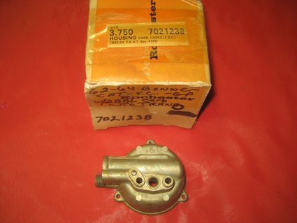 NOS 1962-64 Pontiac 2 bbl carburetor choke housing
