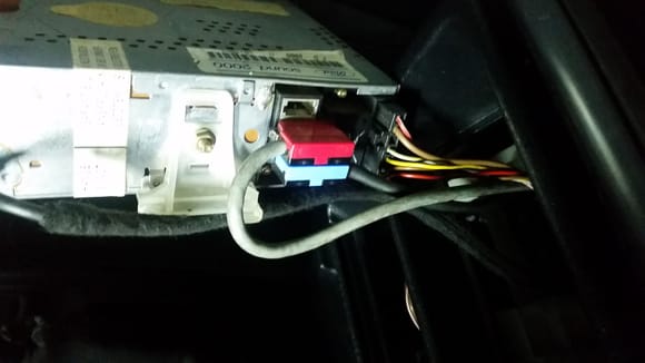 This is the back of the radio unit, the red plug disappears into the dash, the blue plug goes to the cd player....well it fits the socket but is it correct??