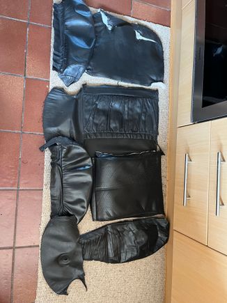 The leather is still in really good condition.