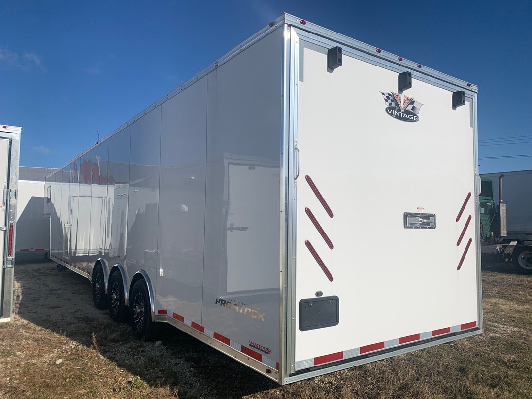 2024 Vintage 44' Pro stock Race Trailer w/ Bathroom for Sale in Marengo