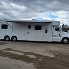 2003 Showhauler 44' motorhome