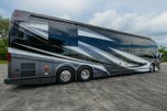 2022 Prevost Marathon H3-45 • Double Slide • Mid-Bath 