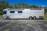 2006 American Coach - Eagle 45H - Pearl Silver  for sale $109,000 