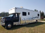 1998 GMC 6500 United Specialties   for sale $58,500 