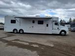 2003 Showhauler 44' motorhome  for sale $127,000 
