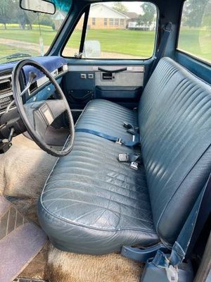 1986 Chevrolet C20  for sale $10,495 