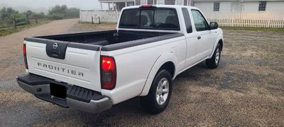 2004 Nissan Frontier  for sale $8,895 