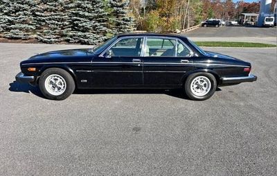 1987 Jaguar XJ  for sale $14,995 