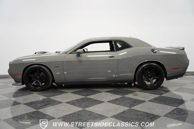 2019 Dodge Challenger  for sale $40,995 