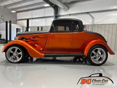 1933 Plymouth 