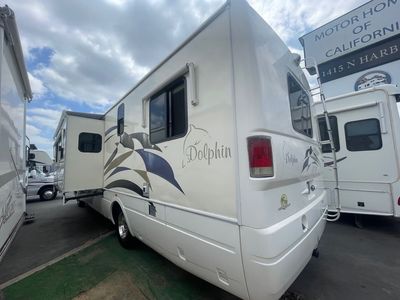 2005 NATIONAL RV DOLPHIN 5342 