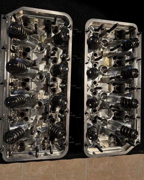 AJPE MH6 HEMI HEADS  for Sale $3,000 