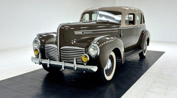 1941 Hudson Six Traveller 10T  4 Door Club Sedan