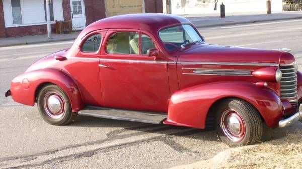 1937 Oldsmobile Business Coupe