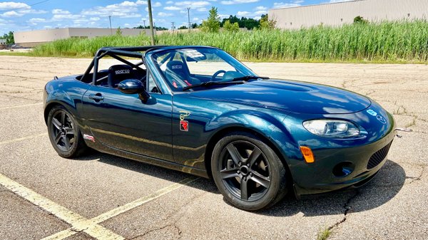 2006 Mazda MX-5 Miata Track Car  for Sale $14,950 