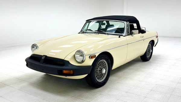 1977 MG MGB Roadster  for Sale $19,000 