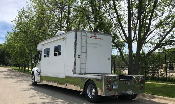 2004 Haulmark / Freightliner Toterhome w/ 13' slide for Sale $94,500