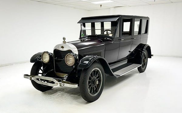 1922 Lincoln Model 117 Brunn Sedan