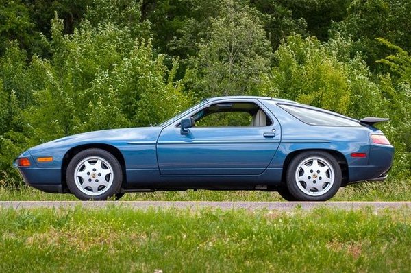 1989 Porsche 928 for Sale $50,900