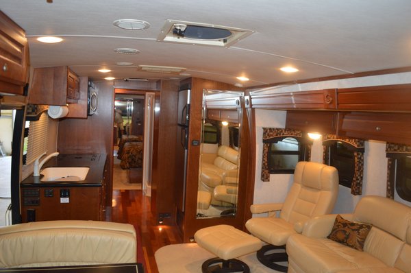 2007 Dynamax Dynaquest XL 38TS for Sale $129,000