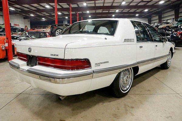 1992 Buick Roadmaster Limited for Sale $9,900