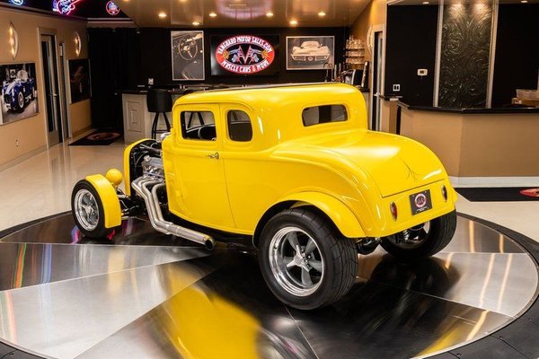 1932 Ford 5 Window Coupe American Graffiti Kit 1932 Ford 5-Window Coupe Street Rod "American Graffiti" for Sale in