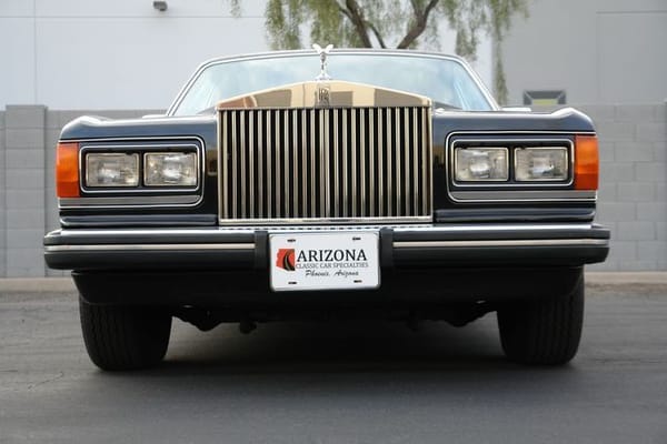 1986 Rolls Royce  Silver Spur  for Sale $49,950 