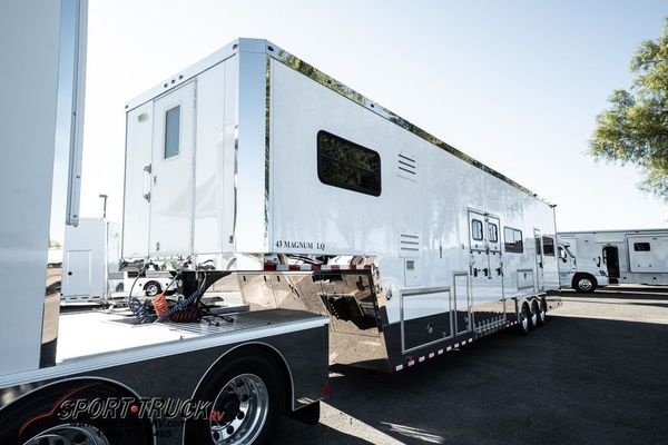 2017 Renegade 1500XM