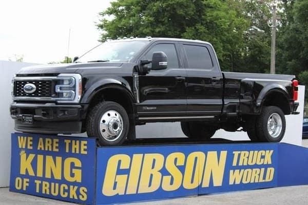 2023 Ford F450 Super Duty Crew Cab  for Sale $92,495 