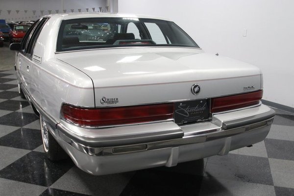1992 Buick Roadmaster for Sale $9,995