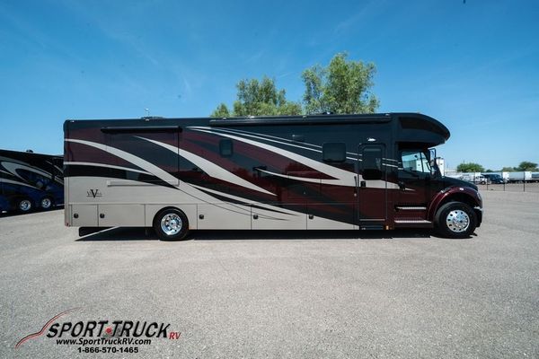 2022 Renegade Verona 40VRB