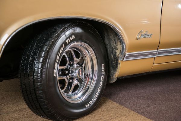 1970 OLDSMOBILE CUTLASS for Sale $24,900