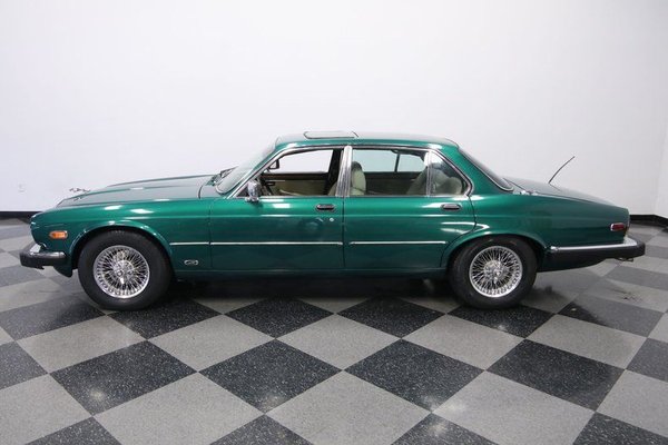 1985 Jaguar XJ6 Vanden Plas for Sale $6,995