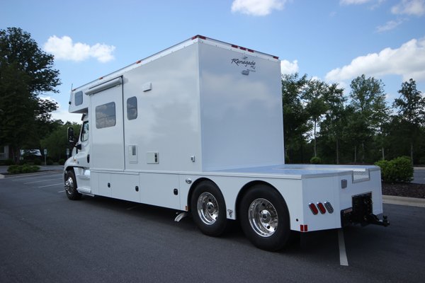 2019 Renegade 1700DS Toterhome