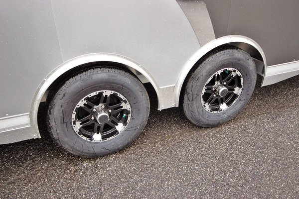 2021 NEO Trailers NCBS 22ft. Aluminum w/5,200lb. Axles Enclo