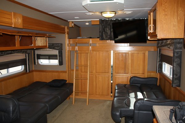 2008 Haulmark/ Pre-emission chassis for Sale $159,995