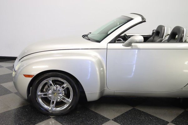 2004 Chevrolet SSR for Sale $23,995