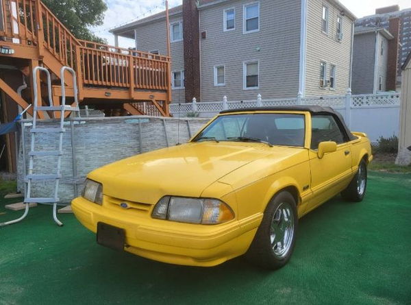 1993 Ford Mustang  for Sale $14,995 