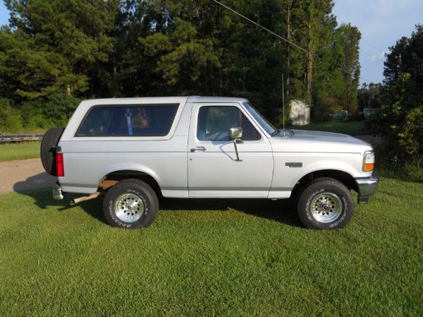 1996 Ford Bronco  for Sale $30,995 