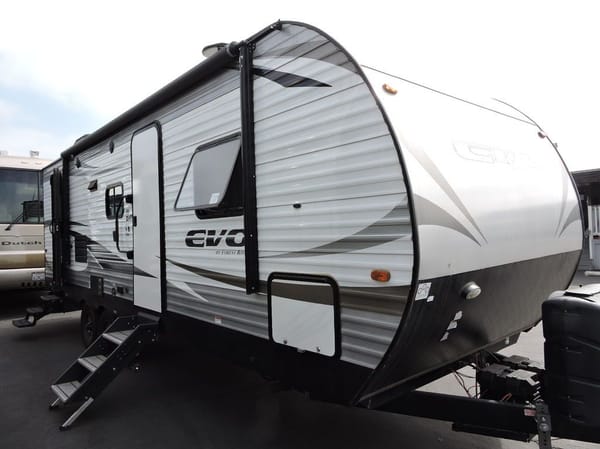 2019 FOREST RIVER EVO T2490 
