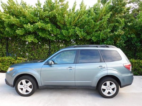 2009 Subaru Forester  for Sale $12,395 