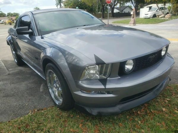 2006 Ford Mustang  for Sale $14,995 