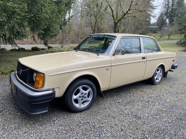 1976 Volvo 242  for Sale $9,495 
